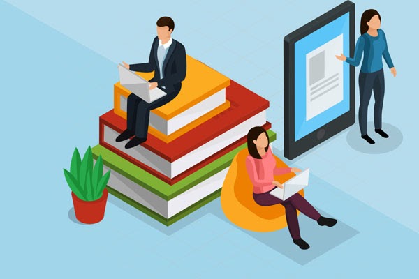 Theo dõi thông tin tuyển sinh văn bằng 2 tiếng Anh trên trực tiếp website của trường để nắm được thời gian/quy định tuyển sinh.