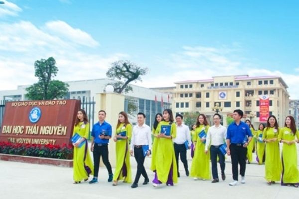 học tài chính ngân hàng có khó không