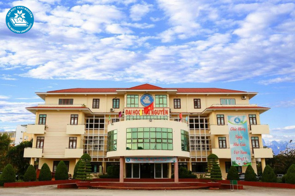 hoc truc tuyen nganh ngon ngu anh