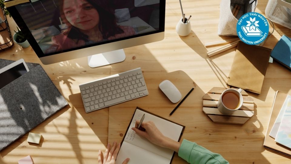 Những đối tượng nào nên học Đại học trực tuyến? Nên học đại học trực tuyến ở đâu?