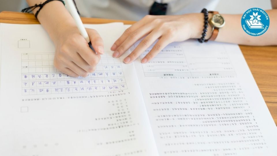 Tại sao nên học văn bằng 2 ngôn ngữ Trung