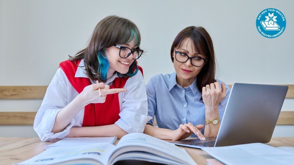 Ưu điểm của học văn bằng 2 so với học chứng chỉ quốc tế