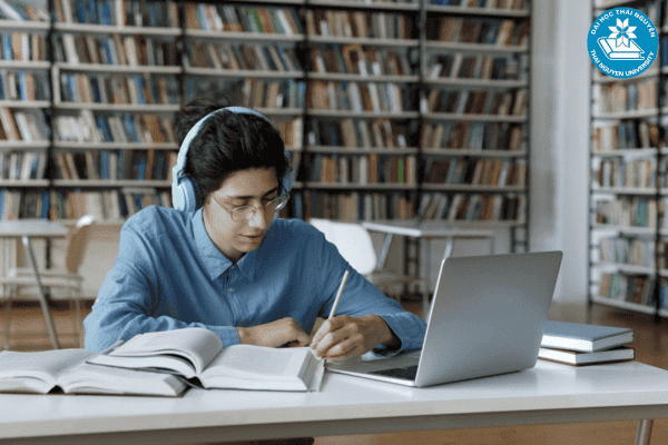 Ngành ngôn ngữ Anh hệ từ xa tại Đại học Thái Nguyên