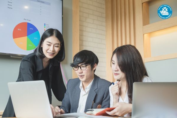 13 môn học khi học ngành Digital Marketing