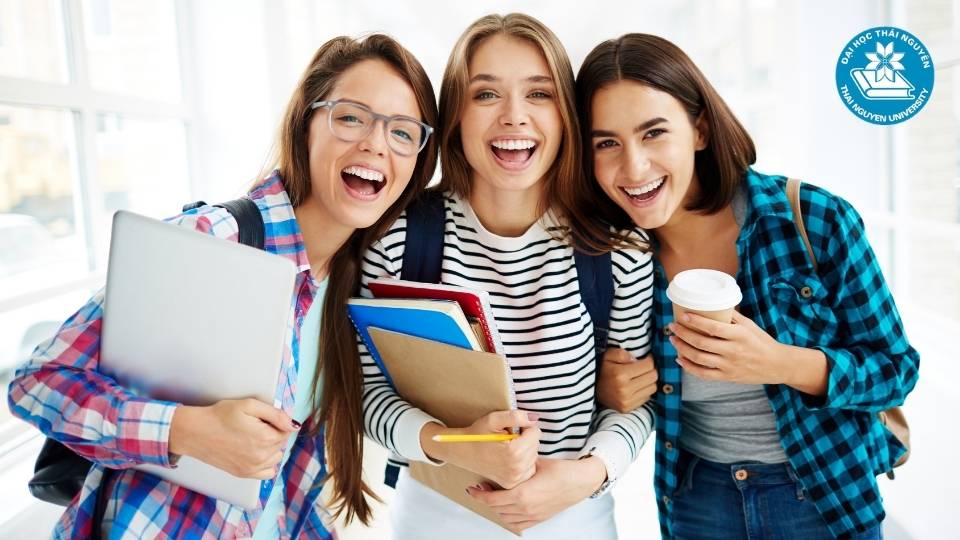 Học từ cao đẳng lên đại học ngành marketing hệ từ xa
