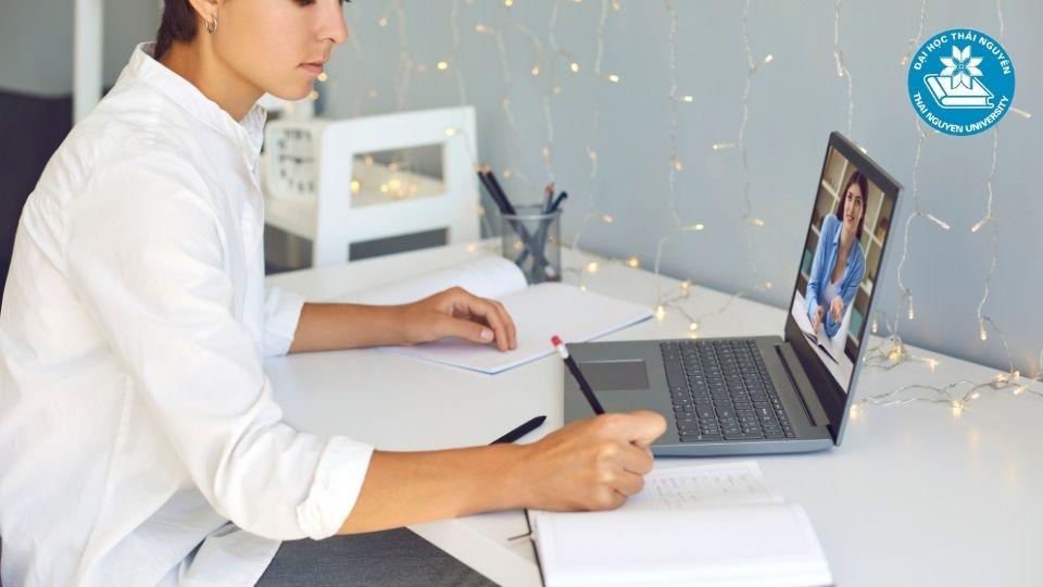 Chương trình học lên đại học theo hình thức từ xa - Đại học Thái Nguyên